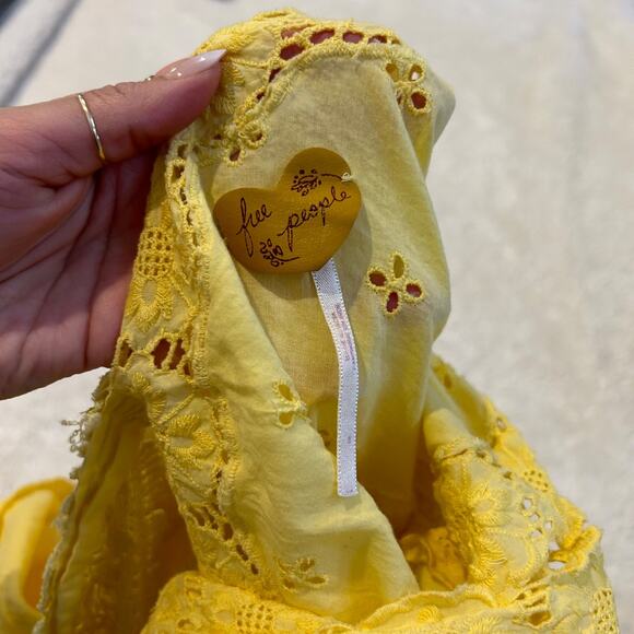 VTG Free People Womens Yellow Lace Crochet Ruffle Hem Dress Sz 8 Cottage Core - Picture 5 of 6